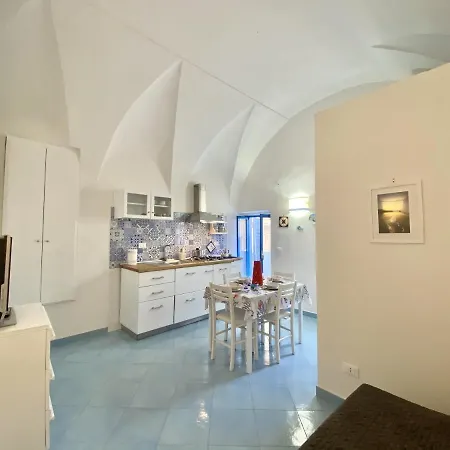 Holidaycasa Teresa - Monolocale Nel Cuore Del Cent Sperlonga
